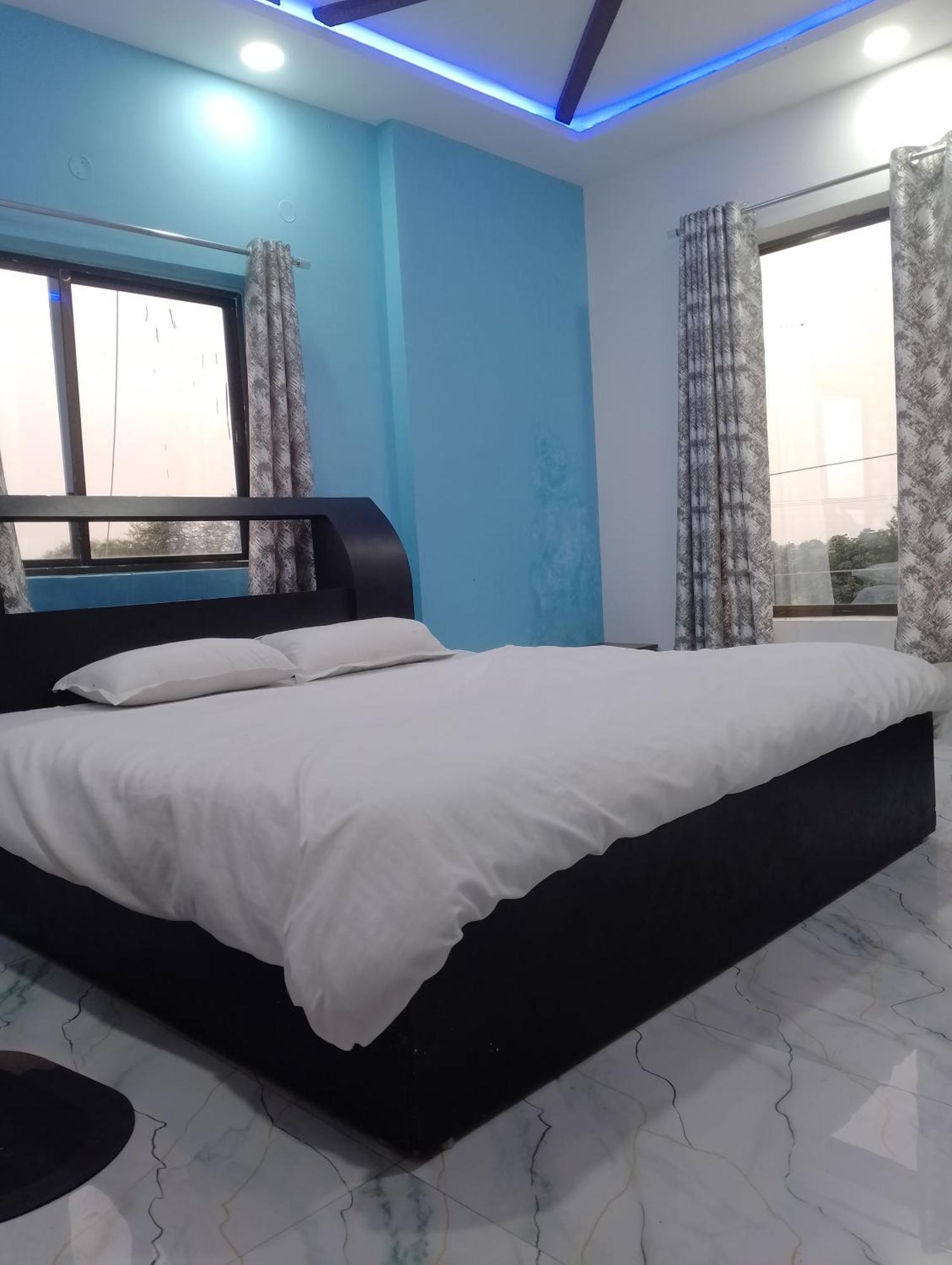 Hotel Moonlight & Restaurant Sehore Exterior foto